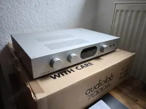 Audiolab 7000a Vollverstärker Neuwertig