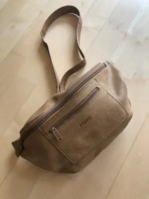 Picard Casual Gürtel- Schultertasche Leder 30 cm