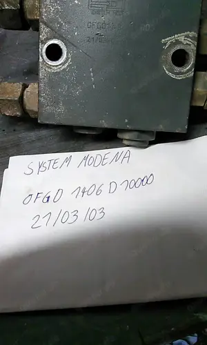 Liebherr Grabenräumlöffel Ventil System Modena 0FG01406D  Hydraulik Bild 6