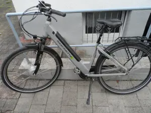Verkaufe ein E-Bike ( Damen )