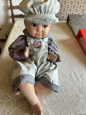 Künstlerpuppe - Prozellanpuppe Joey Cindy Marschner.