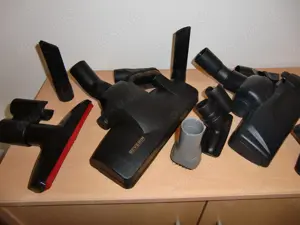 Bürsten und Düsen für Staubsauger Bild 4