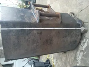 Tieflöffel Volvo S 70  Oilquick 70  1,8 m mit Schneide  Baggerlöffel  Erdbau