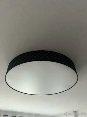 Moderne Deckenleuchte mit Stoffrand und elegantem Lichtmuster     80 cm Bild 2