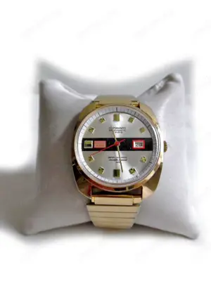 Große Armbanduhr von Esperanto