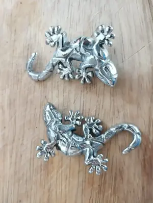  teile  2 stück 490 VB Euro abholen 83677 Greiling 