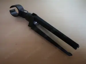 Sennheiser MD 402 LM Dynamisches Richtmikrofon mit Stativ Bild 4