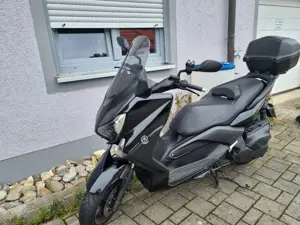 Yamaha X-MAX 400 zu verkaufen  Bild 4