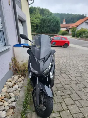 Yamaha X-MAX 400 zu verkaufen  Bild 2