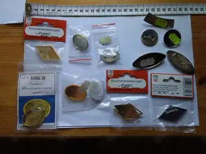 Broschen   Anstecknadeln Mix