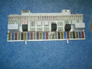 Zentralelektrik (Sicherungsplatte) für Porsche 928