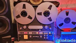 Mächtige Revox A700 Bandmaschine mit Zubehör