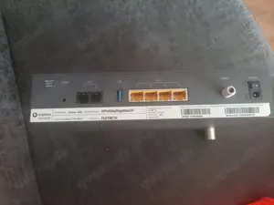 Router sehr gut erhalten  Bild 2 Router sehr gut erhalten  Bild 2