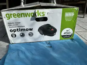 1 Rasenmäherroboter mit Aufladegarage Marke Greenworks ungebraucht zu verkaufen.
