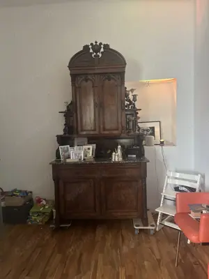 Nussbaumschrank Buffet 19. Jh. 