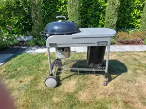 Weber Kugel-Grill PERFORMER