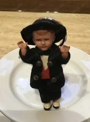 Schwarzwald Puppen alt Bild 6