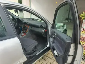 Mercedes Benz C, 180 Kompressor Bild 2