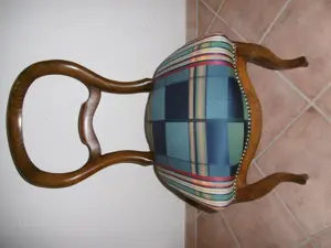 Zwei Polsterstühle Bild 2