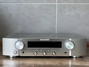 Marantz NR1200 Silber-Gold