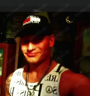 Suche reale Se...x Date mit Frauen  Bild 5