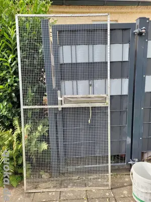 Seitenelement mit wendeplatte 