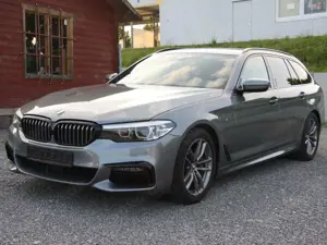 BMW 530 i M Sport *LED*Spur*ACC*APPLE*Android Bild 2