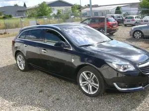 Opel Insignia Sports Tourer OPC Line  4x4-Navi-Pano-Leder-Klima Bild 3