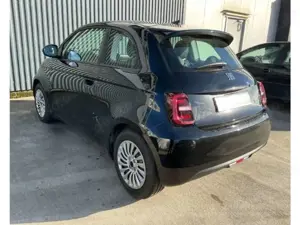 Fiat 500e Action Automatik Komfort,- Radio  Winter-Paket Bild 4