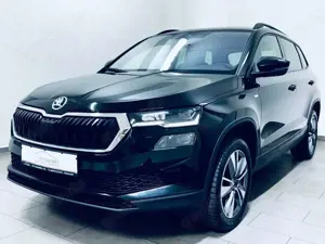Skoda Karoq Tour 2.0 TDI * 1.HAND * NAVI * R-KAM * AHK
