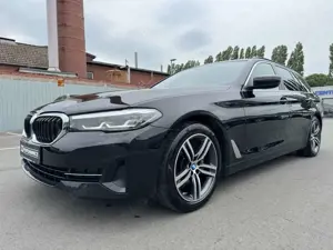 BMW 520 d*LEDER*RFK*DAB*VIRTUAL*SITZH*TEMP*4ZONEN