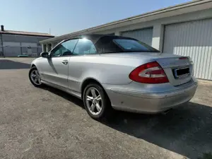 Mercedes-Benz CLK 200 CLK-Klasse Cabrio Cabrio Kompressor Avantgarde