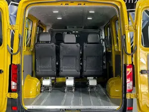 Volkswagen Crafter CRAFTER 2.0TDI 8 SITZER TEMP. KLIMA AHK 1.HAND Bild 5