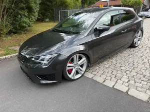 SEAT Leon Cupra 280