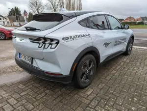 Ford Mustang Mach-E Basis Bild 3