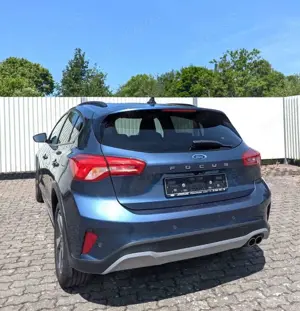 Ford Focus 1.5 EcoBoost Aut. ACTIVE LED+BLIS+AHK+RFK+SHZ+Navi Bild 4