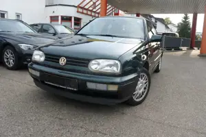 Volkswagen Golf 1,8 Benziner Cabrio