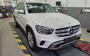 Mercedes-Benz GLC 300 de 4Matic 1. Hand AHK ACC LED Bild 2