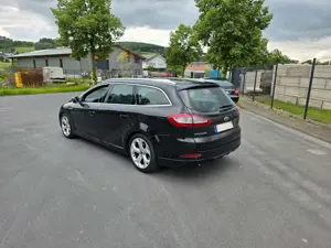 Ford Mondeo Mondeo Turnier 2.0 TDCi Aut.Ambiente Bild 2
