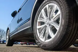 Volkswagen Tiguan 2.0 TDI Highline 4Motion DSG / Navi / Kamer Bild 5