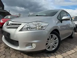 Toyota Auris 1,4-l-D-4D Klimaautomatik,PDC