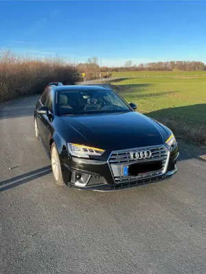 Audi A4 40 TDI quattro S-line