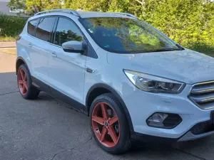 Ford Kuga Kuga 2.0 EcoBoost 4x4 Aut. Titanium