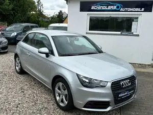 Audi A1 attraction S-tronic Klima Alus SHZ PDC 32 Tkm