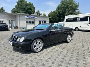 Mercedes-Benz CLK 200 Cabrio Kompressor Avantgarde*LEDER*ORG.124.000KM*