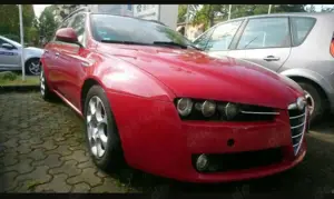 Alfa Romeo 159 Sportwagon 2.2 JTS 16V Selespeed Elegante Bild 2