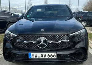 Mercedes-Benz GLC 300 -Coupe 4Matic 9G-,AMG, PANO, AHK,NACHTPAKET