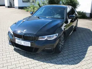 BMW 330 d xDrive M Sport  HiFi Laser HeadUp Komfort