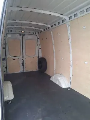 Iveco Daily 33 S 16SA8 V Bild 3