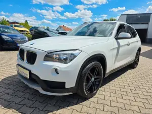 BMW X1 xDrive 28i Automatik/ 1.Hand/ EURO 6